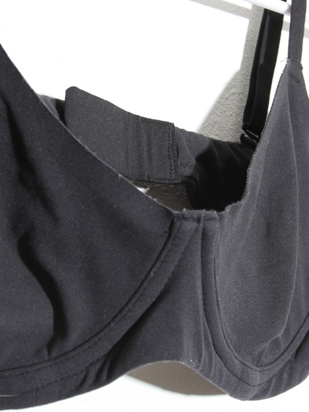 SKIMS Fits Everybody Unlined Underwire Bra Onyx Black Adjustable Size 34D - Picture 3 of 10